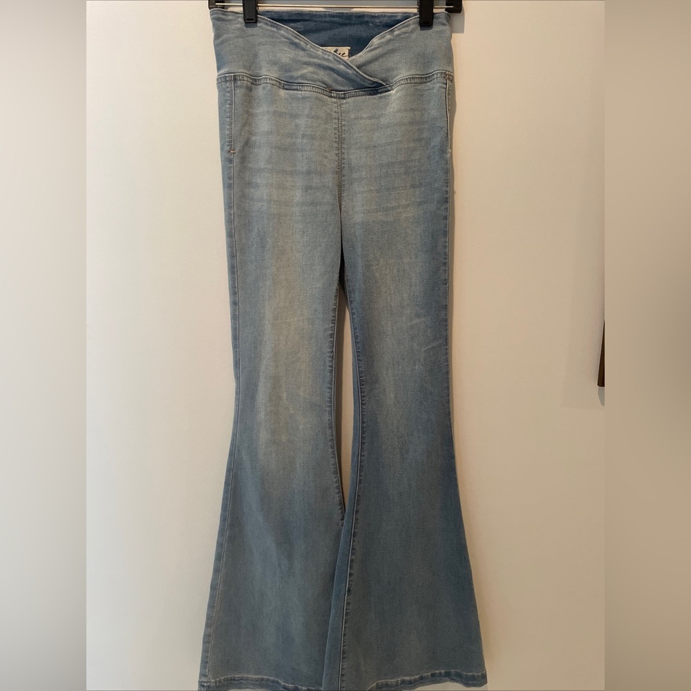 We The Free, Free People boho flared jeans women’s 26